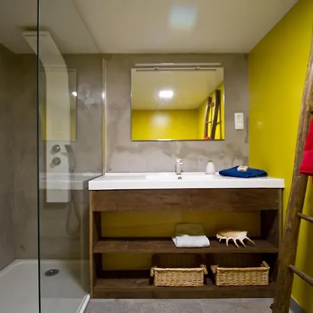Au Grain De Holiday home *