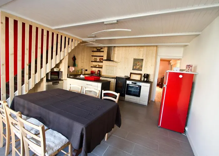 Au Grain De Holiday home Celles-en-Bassigny